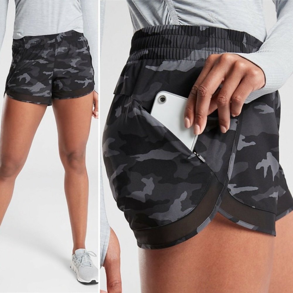 Athleta mesh racer run short 4" camo